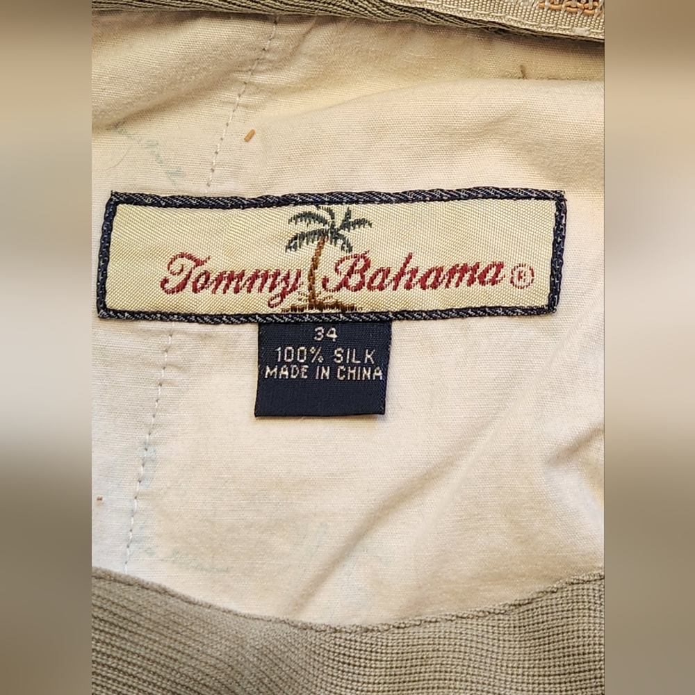 Tommy Bahama men's silk olive shorts size 34 - Picture 4 of 5